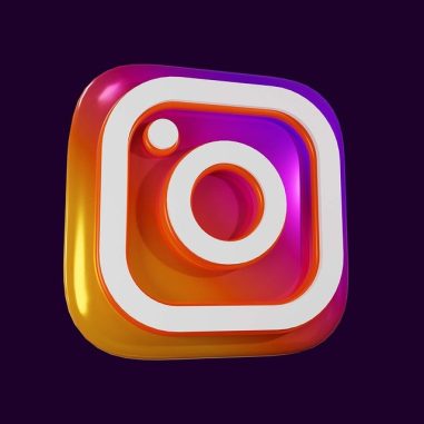 Co-founders of instagram resigned