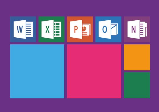 The Office 365 suite in Dark mode