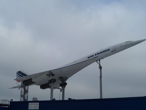TECHDAY 21 January 1976 Concorde airplane takes flight!!