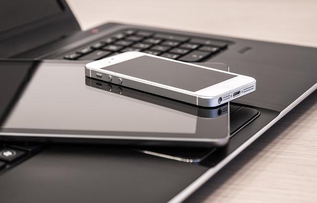 Drop in Shipments of Electronic Products