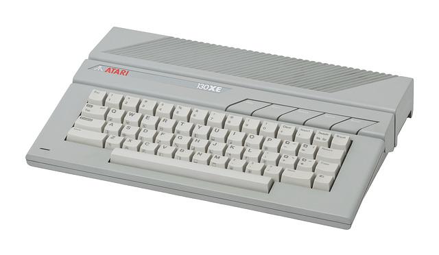 PC-GR TECH HISTORY Atari 130XE
