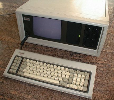 PC-GR TECH HISTORY Compaq Portable