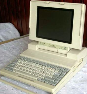 PC-GR TECH HISTORY Elektronika 901 Laptop Computer