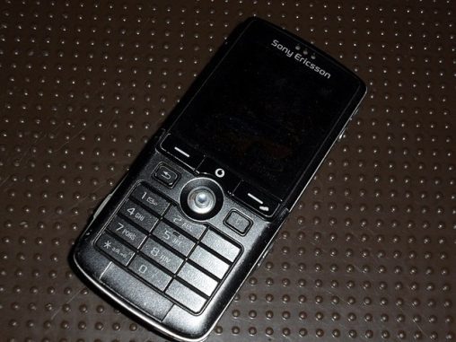 PC-GR TECH HISTORY Sony Ericsson K750
