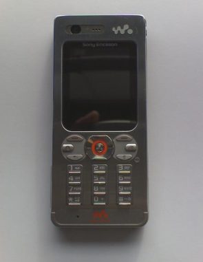 PC-GR TECH HISTORY Sony Ericsson W880i
