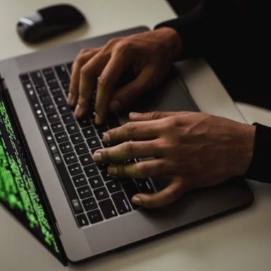 How to counter any spies on Windows 10
