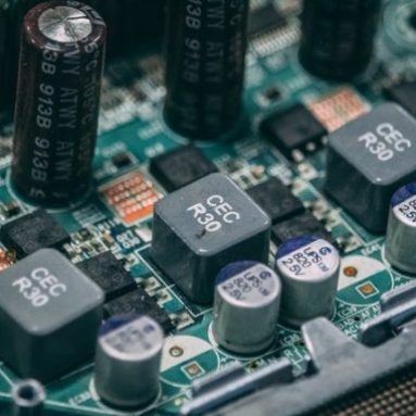 Intel 28-core CPU at 5GHz