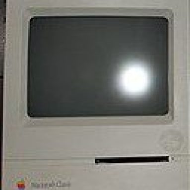 PC-GR TECH HISTORY Apple Macintosh Classic