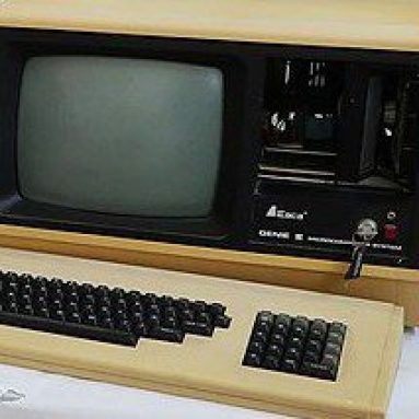 PC-GR TECH HISTORY Eaca Video Genie III  EG-3200