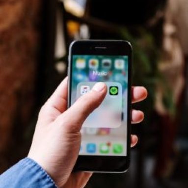 Spotify blocks illegal apps