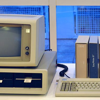 TECHDAY 12 August Introduction of the IBM-PC