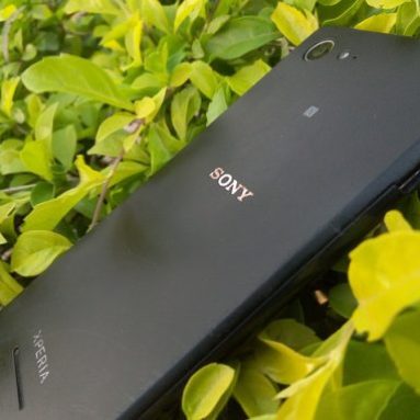 Xperia XZ2 and XZ2 Compact
